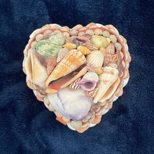 Heart Shaped Seashell Trinket Box